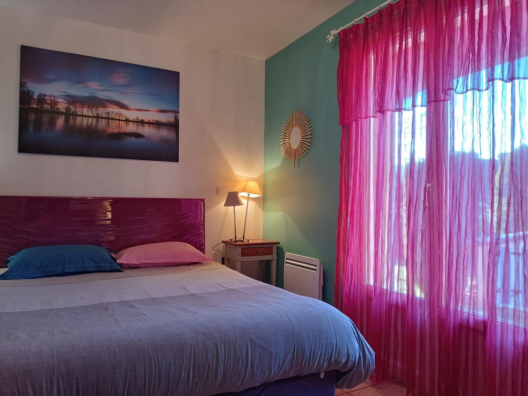 Chambres Tricastine Et Venise Saint-Paul-Trois-Châteaux Exterior foto